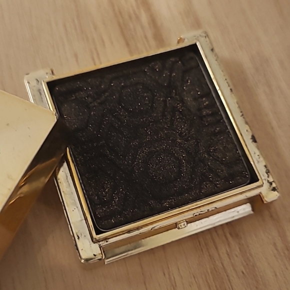 Christian Siriano for VS Makeup Gilded Fierce Eyeshadow - Picture 2 of 5